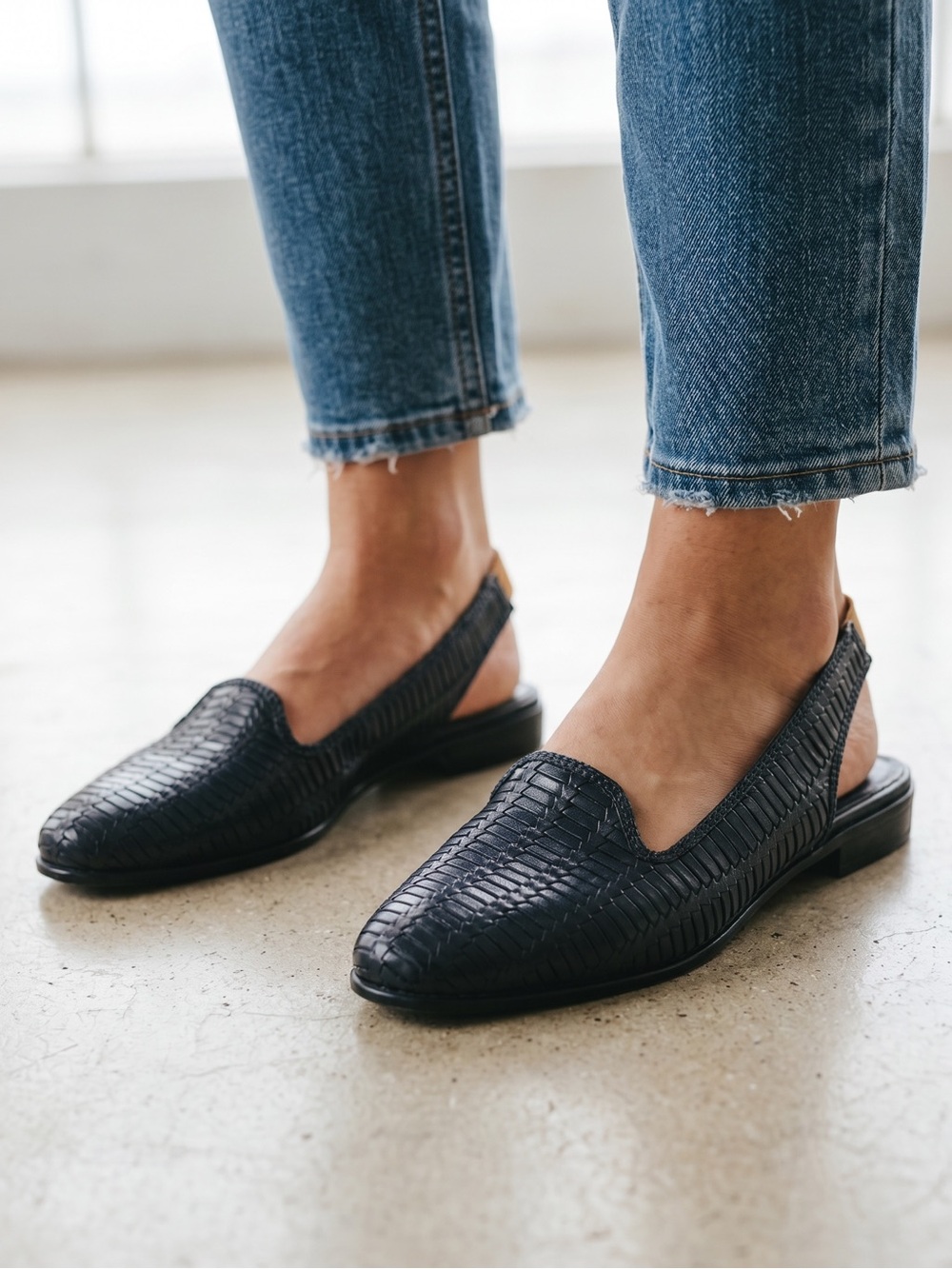 Trotters Navy Woven Leather Slingback Flats Pointed Toe Comfort Shoes Women’s